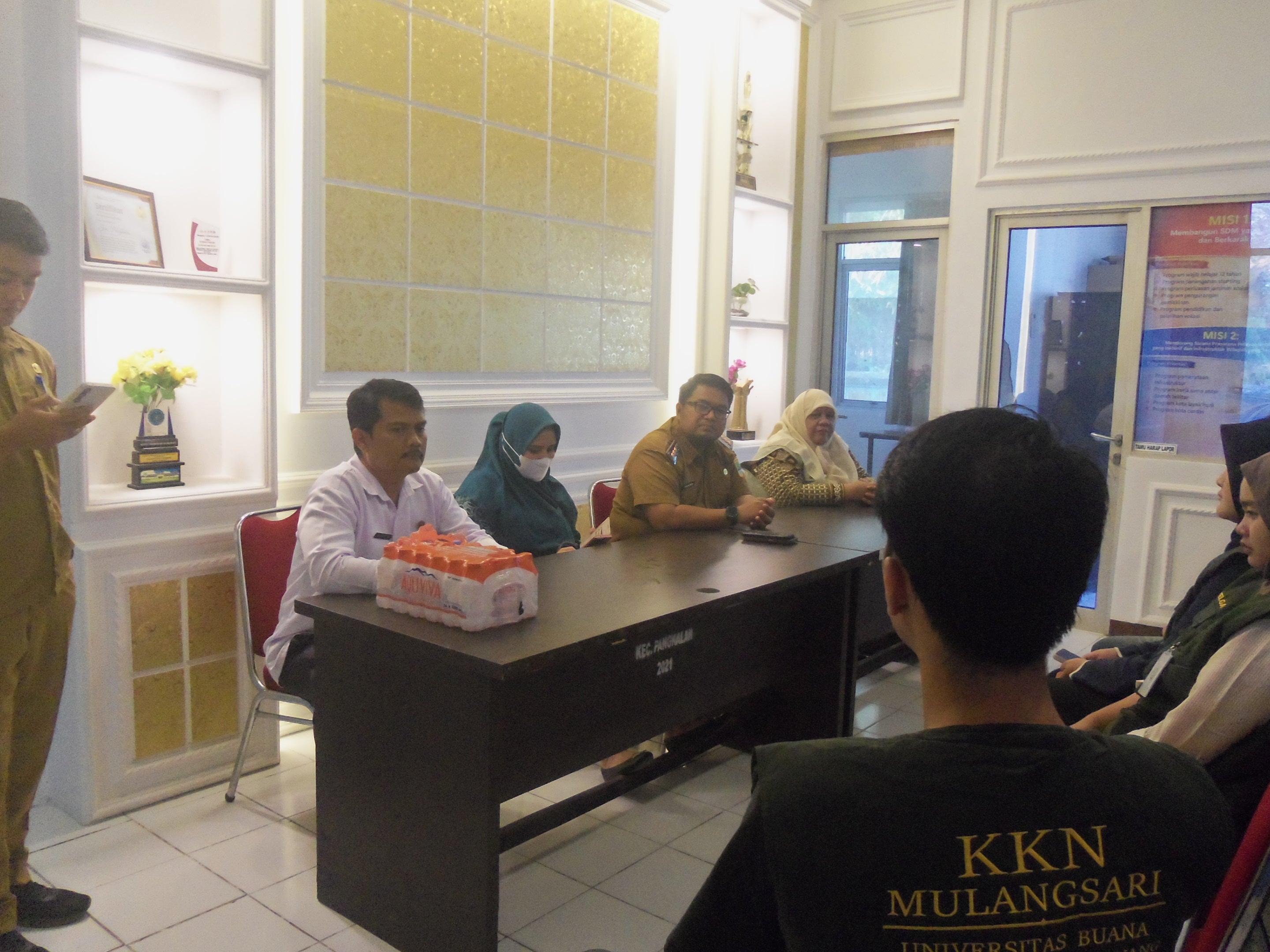 Mahasiswa KKN Hadiri Rapat Koordinasi di Kantor Kecamatan Pangkalan