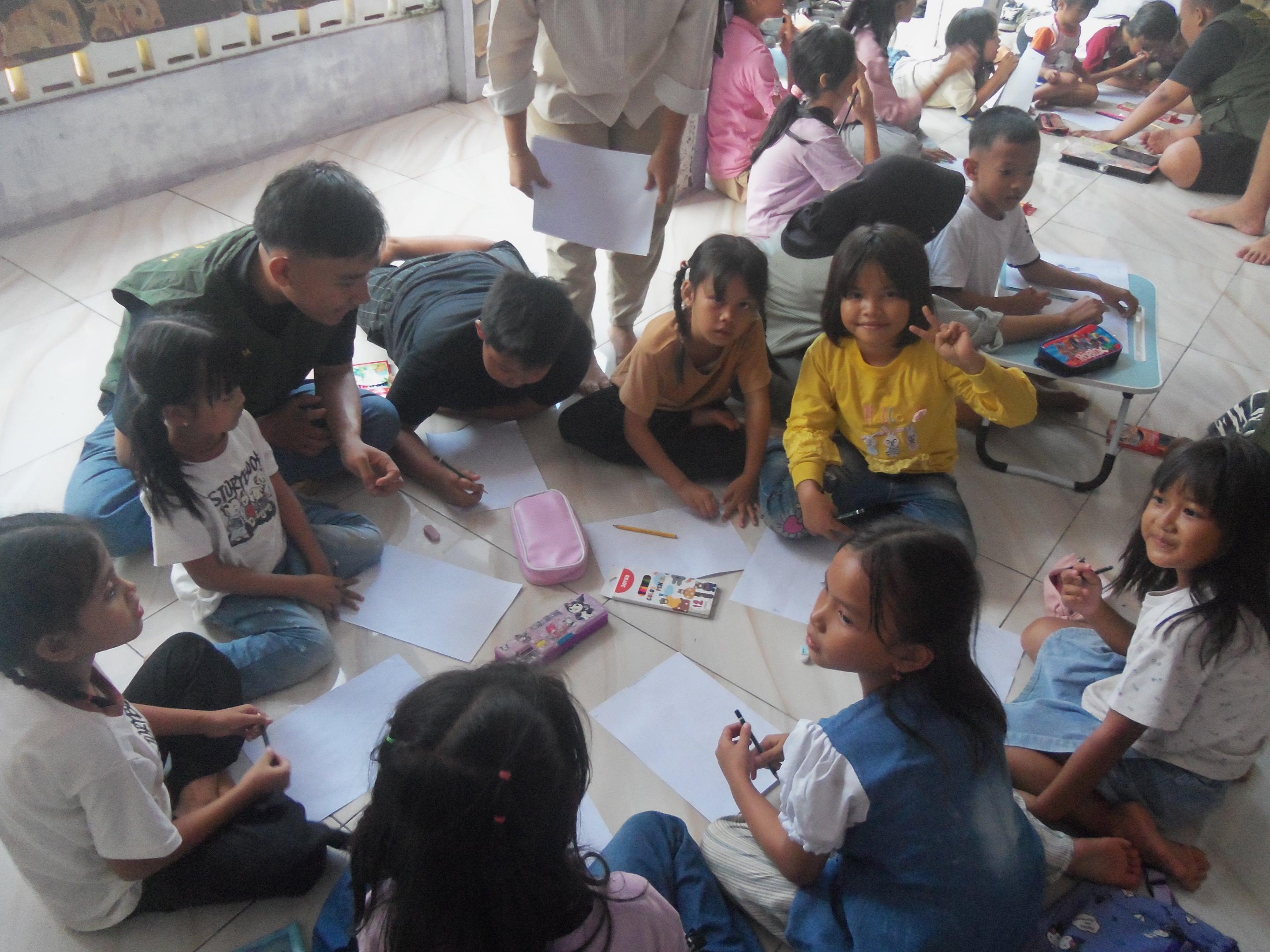 Mahasiswa KKN Mengadakan Kegiatan Mewarnai Bersama Anak-Anak Desa Mulangsari
